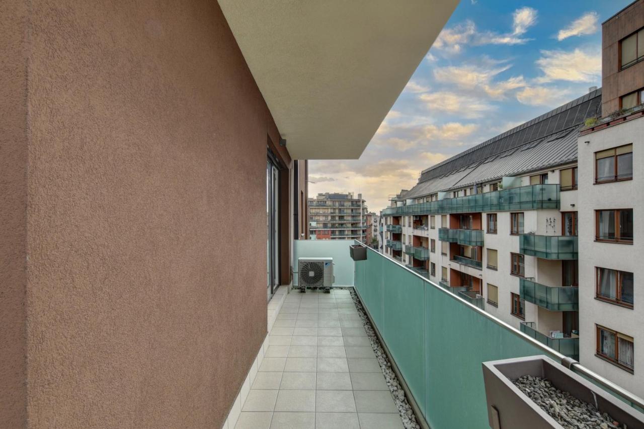 Vision Exclusive Apartment *