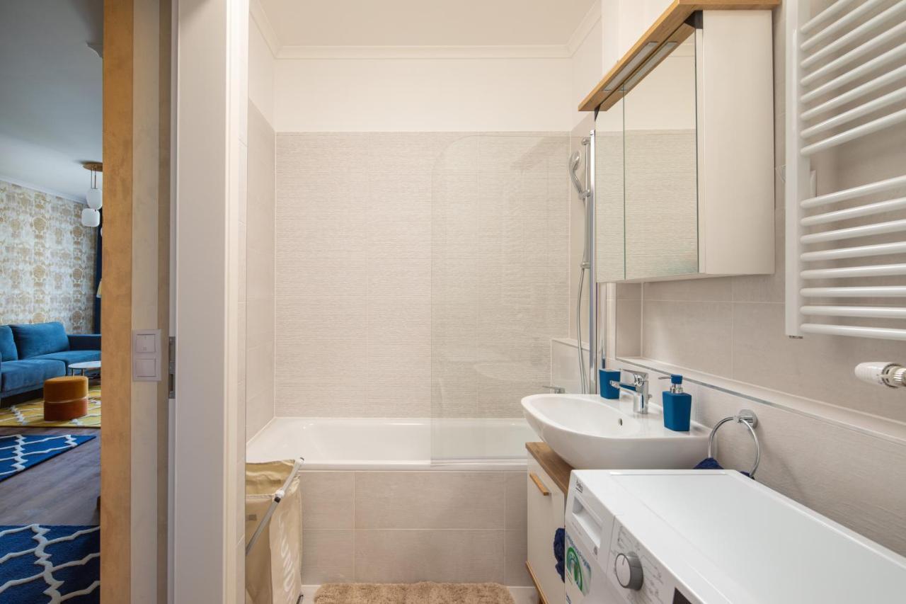 Vision Exclusive Apartment *