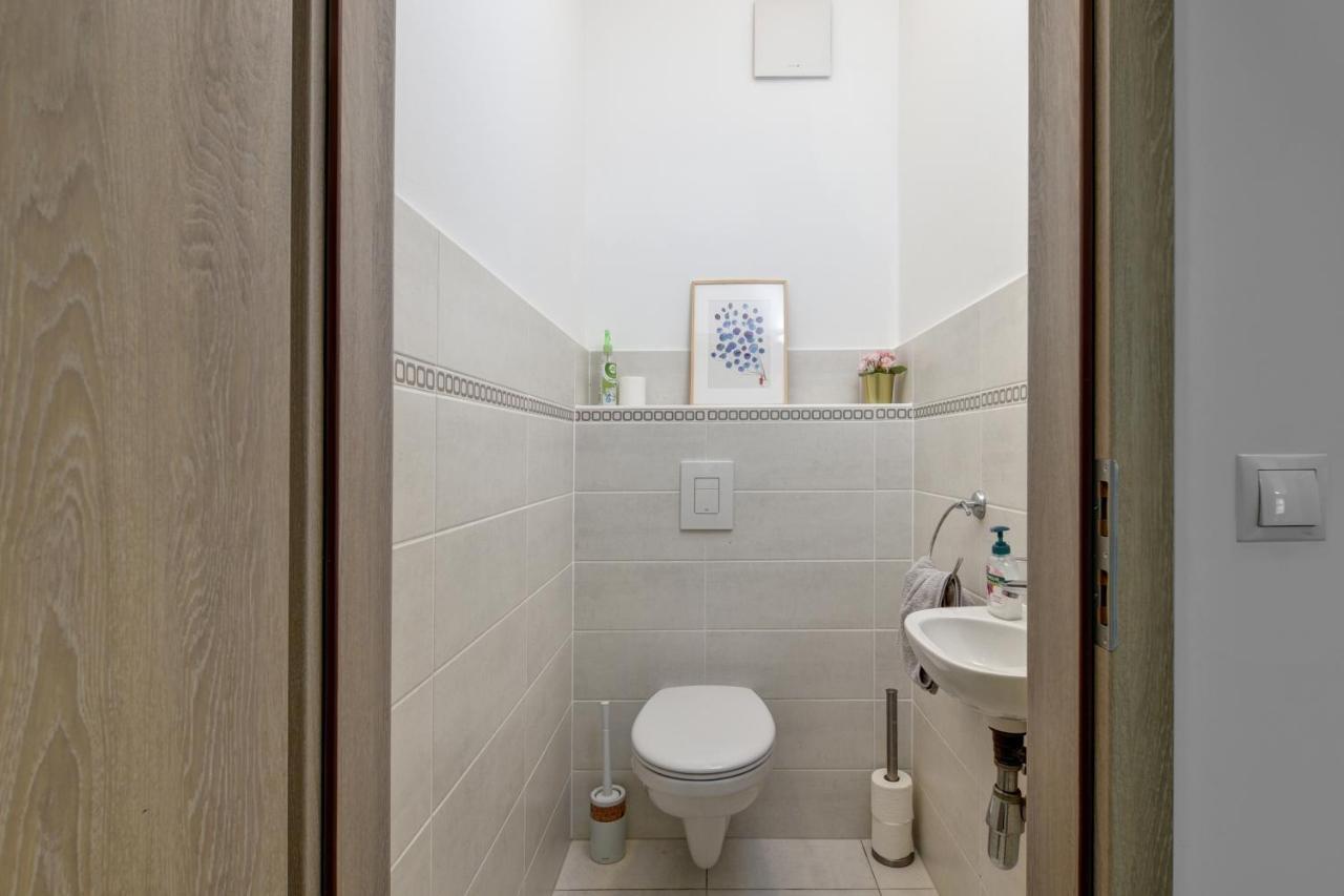 Vision Exclusive Apartment *